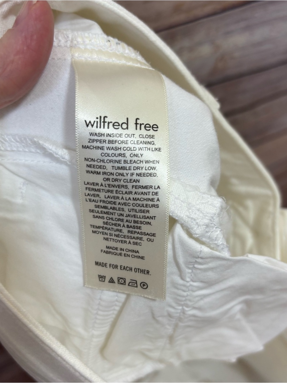 Aritzia Wilfred Free White Cargo Pants Size 6 - Picture 8 of 9